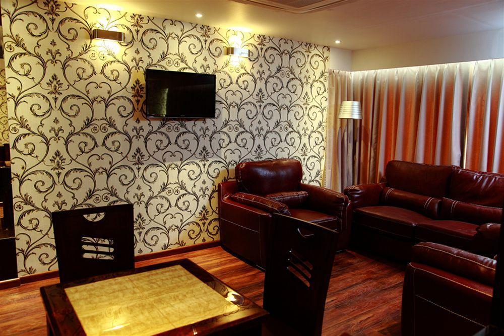 Fern Residency Jodhpur Hotel Jodhpur  Ngoại thất bức ảnh