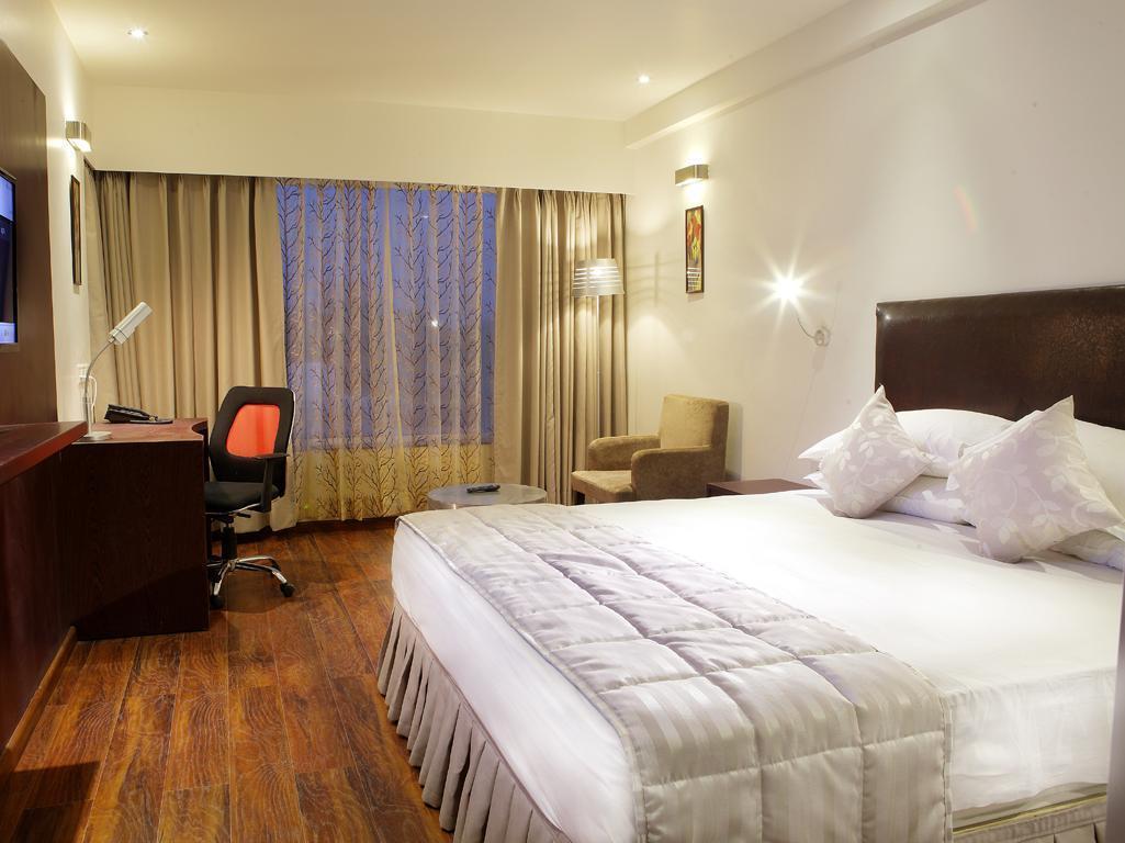 Fern Residency Jodhpur Hotel Jodhpur  Ngoại thất bức ảnh